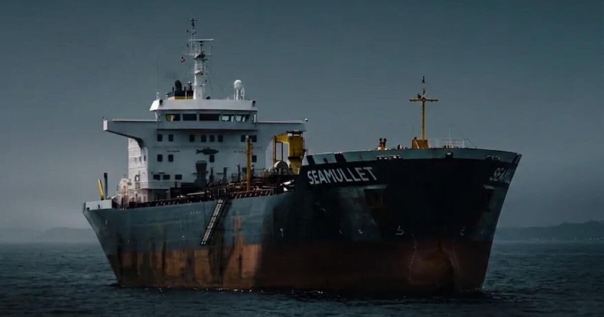 Oil tanker hijacked near Somalia