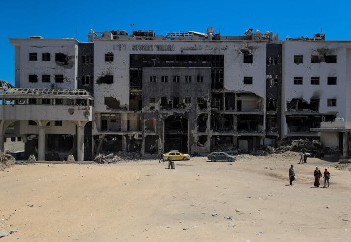 Three rockets impact near Al-Shifa Medical Complex in Gaza