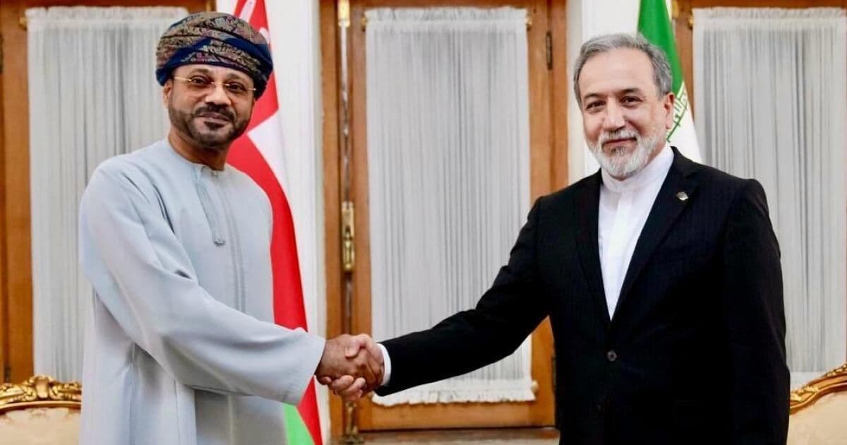 إيران وعمان تتفقان على ممر مؤقت في هرمز