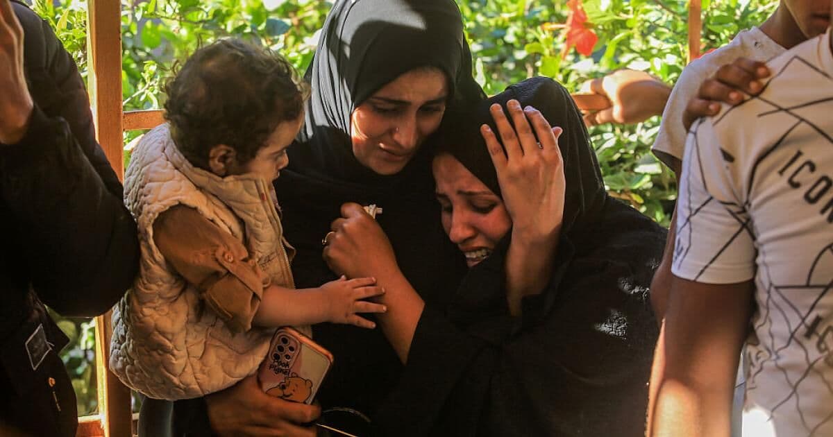 Seven Palestinians Dead in Gaza; Qatar Denies Israeli Peace Partner