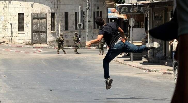Nablus assault blocks streets, journalists targeted