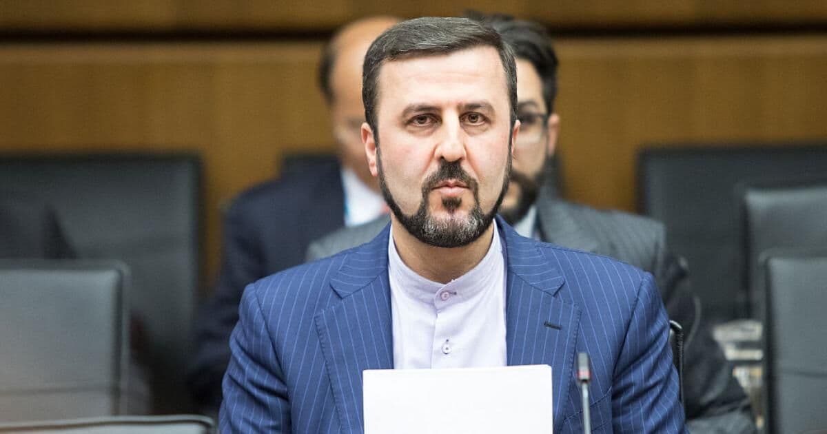 غريب آبادي: إيران جاهزة لردها على واشنطن
