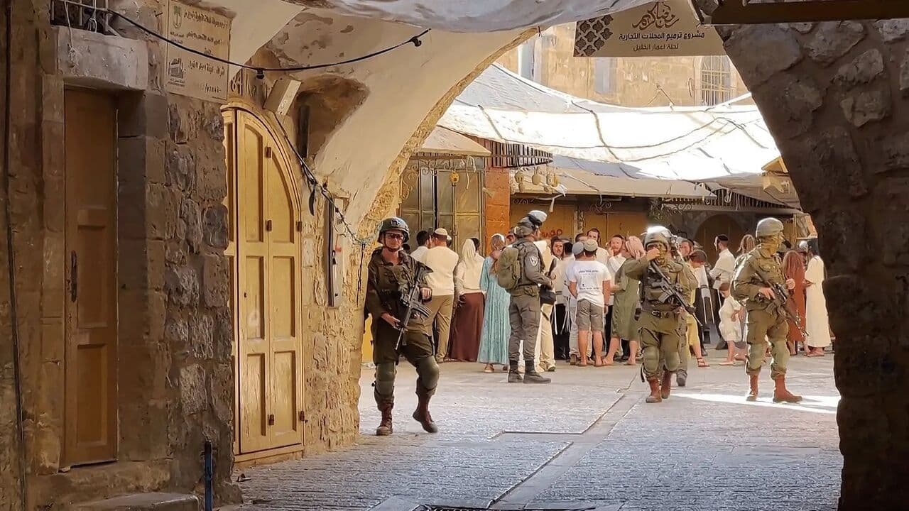 Hebron artisans sustain crafts amid occupation