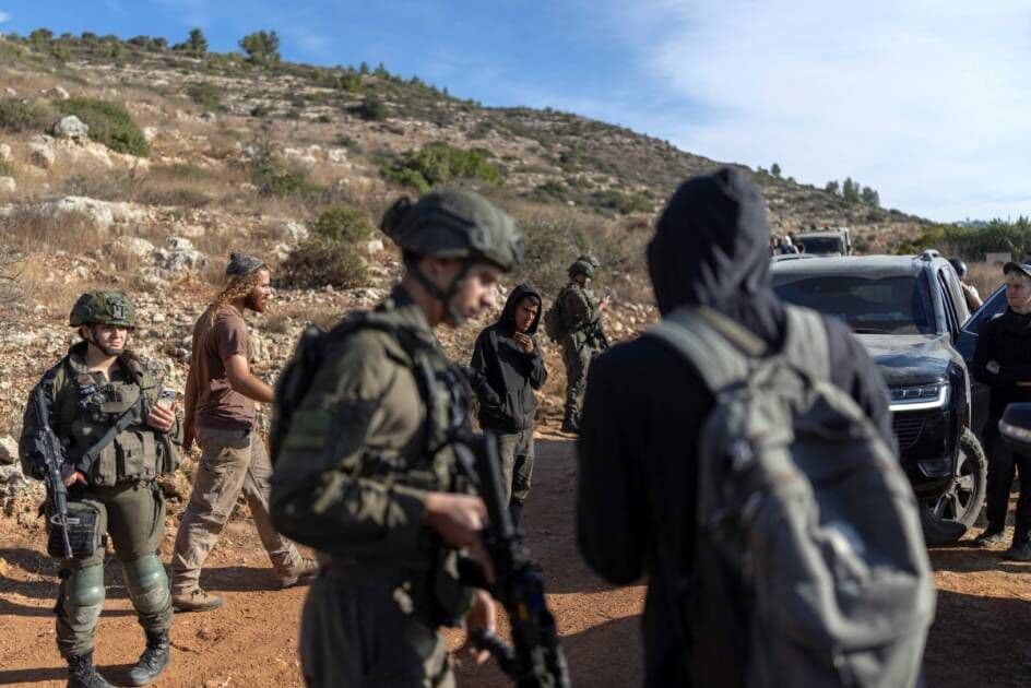 الاحتلال يفرج عن مستوطنين اعتدوا على وفد بدولة