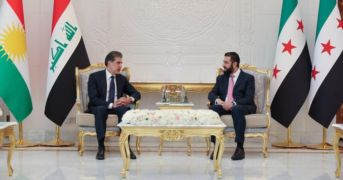 بارزاني في دمشق يدعم وحدة سوريا ودمج القوات الكردية