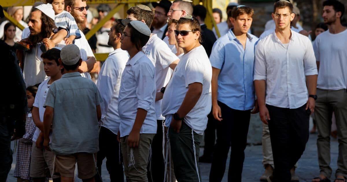 West Bank settlement activities escalate