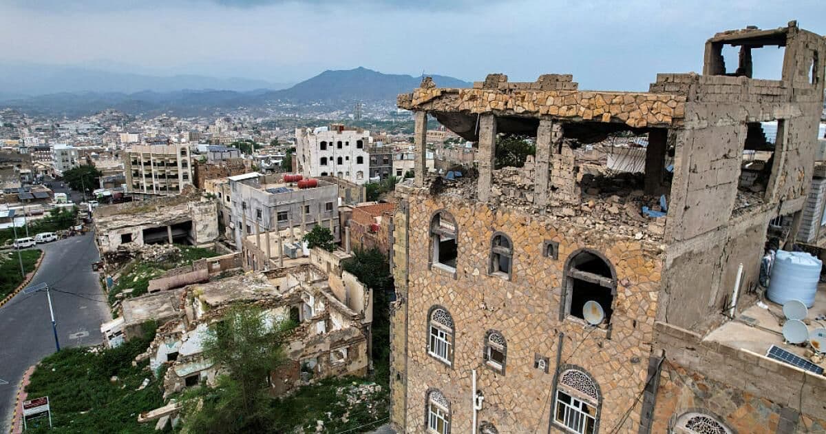 Yemen Military Strikes Houthis in Maran