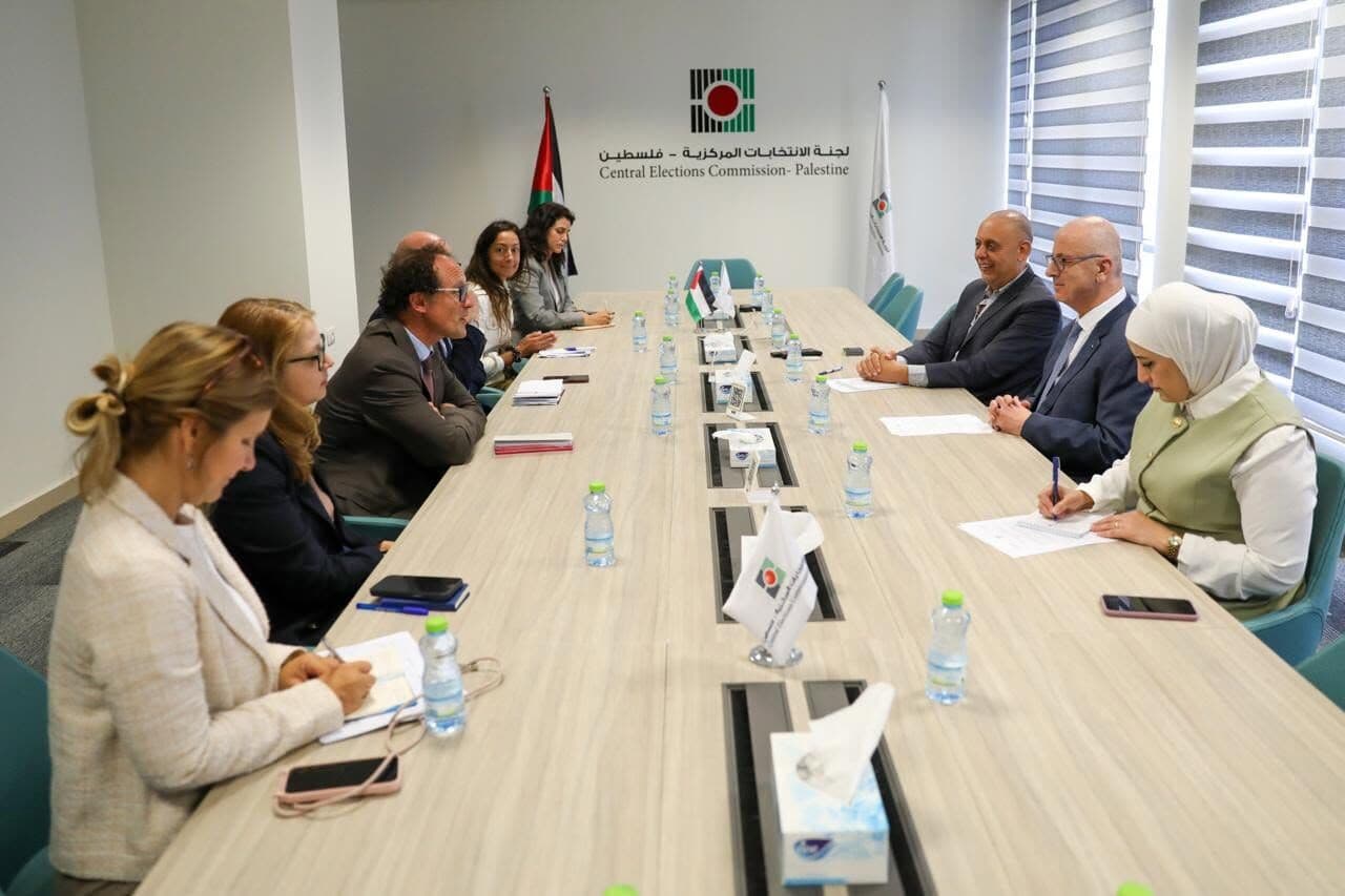البعثة الأوروبية تتفقد استعدادات الانتخابات