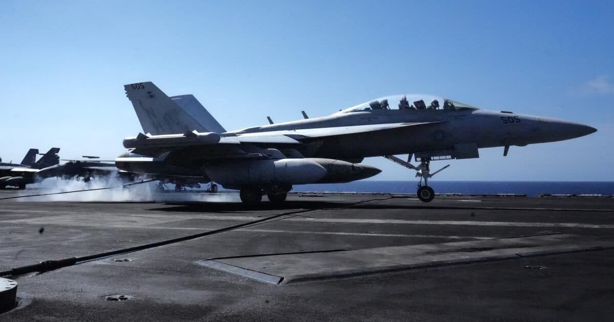 US mobilizes in Middle East amid Iran tensions