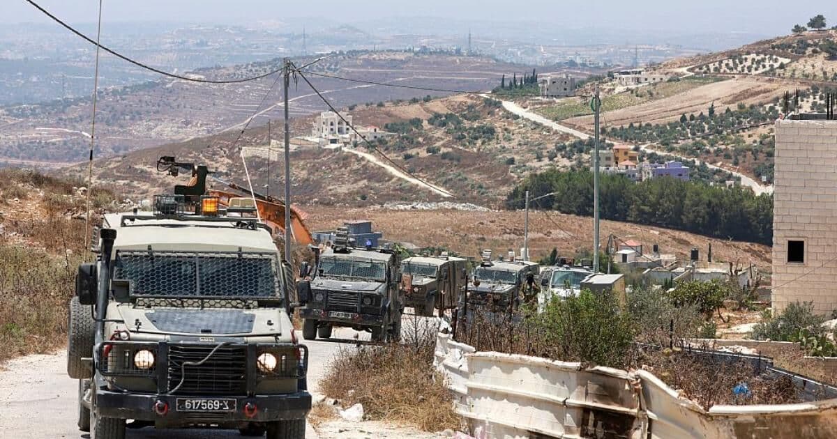 Israeli settler injured in Aqaba stabbing