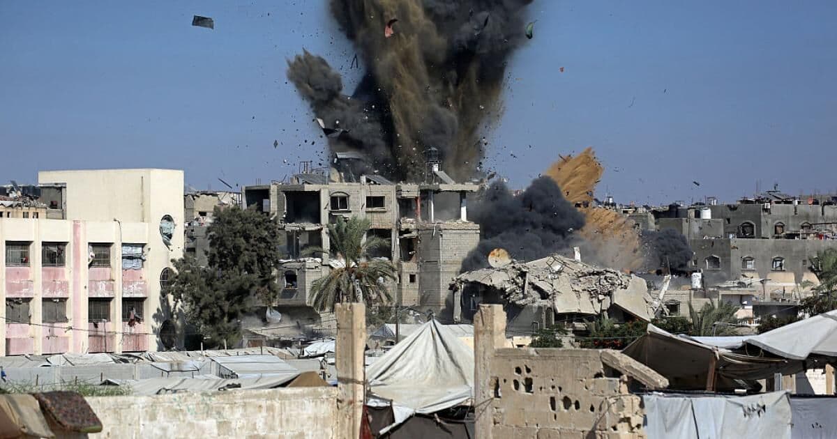Israeli drone strike injuries in Khan Yunis