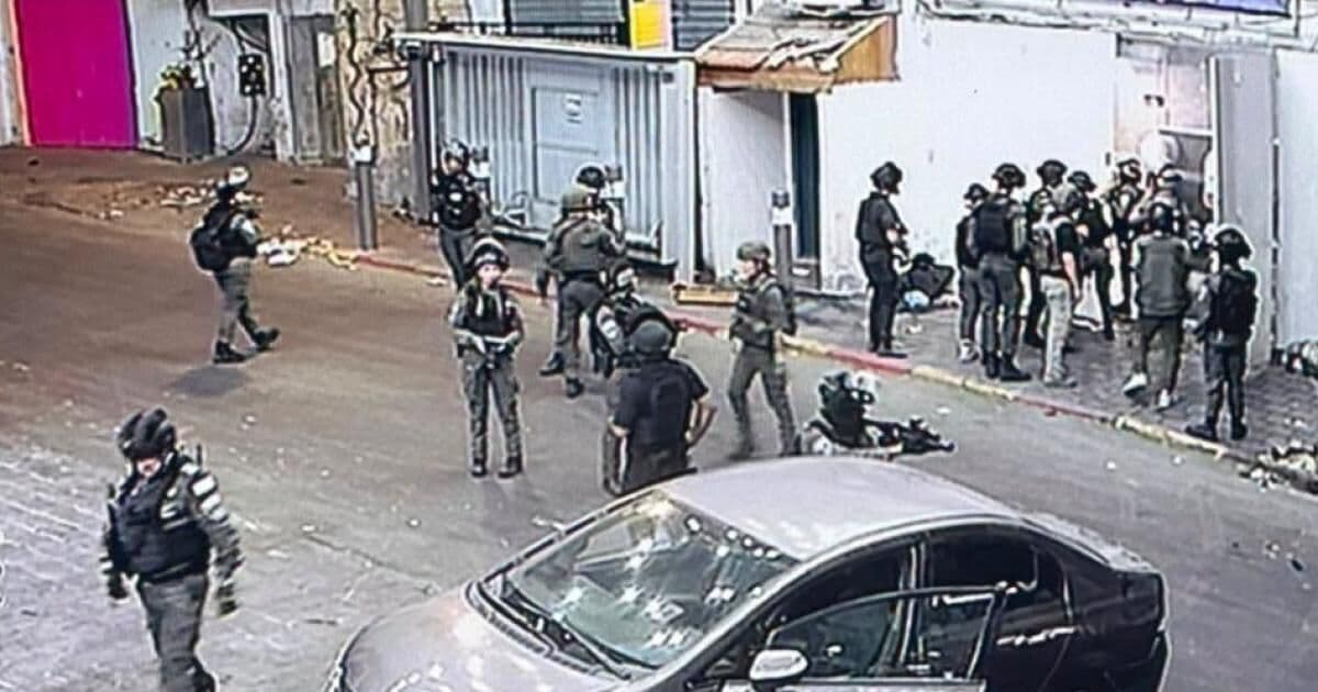 Jerusalem siege and West Bank settler attacks
