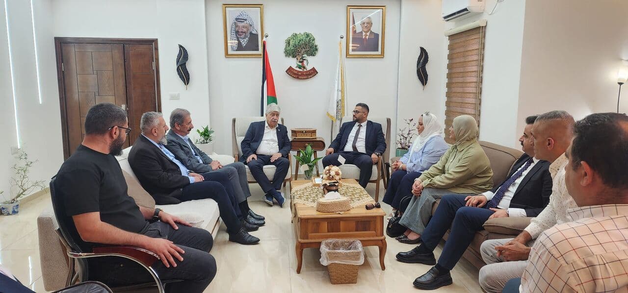 مجدلاني: الانتخابات فرصة لتجديد شرعية النظام