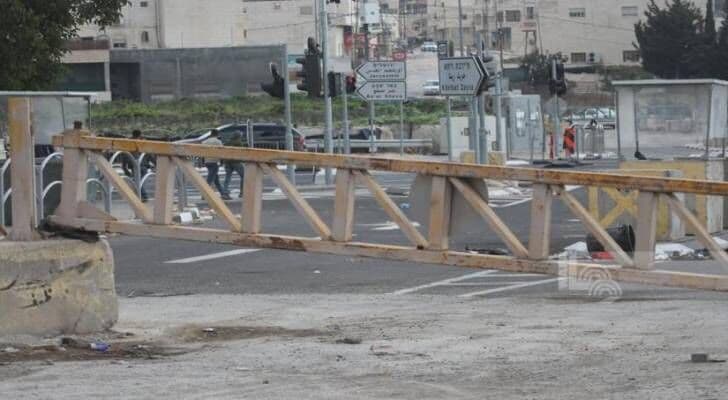 Occupation blocks al-Manshiya village with military reinforcements
