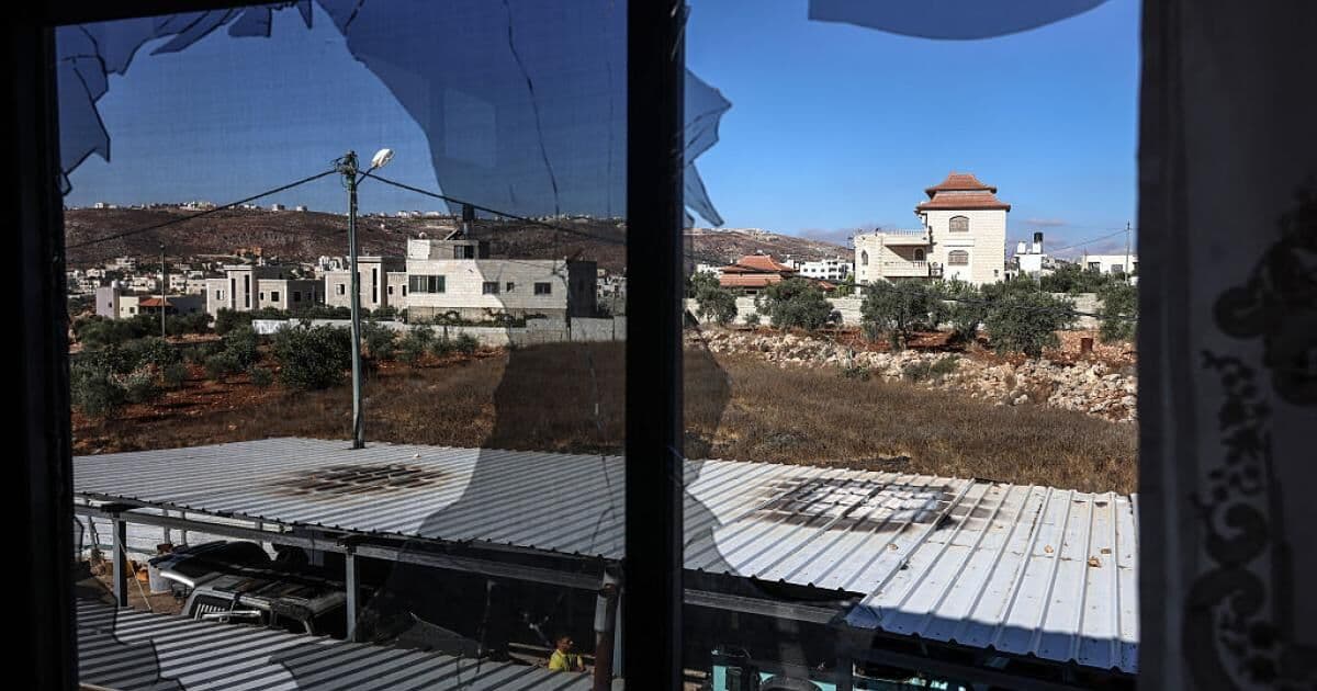 Israel revokes Dutch diplomats' credentials