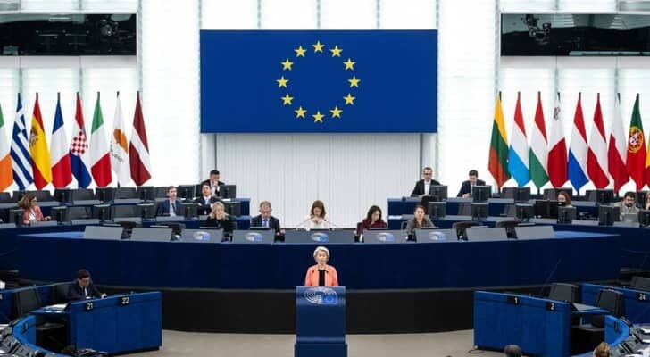 EU urges review of visa denial to Palestinians