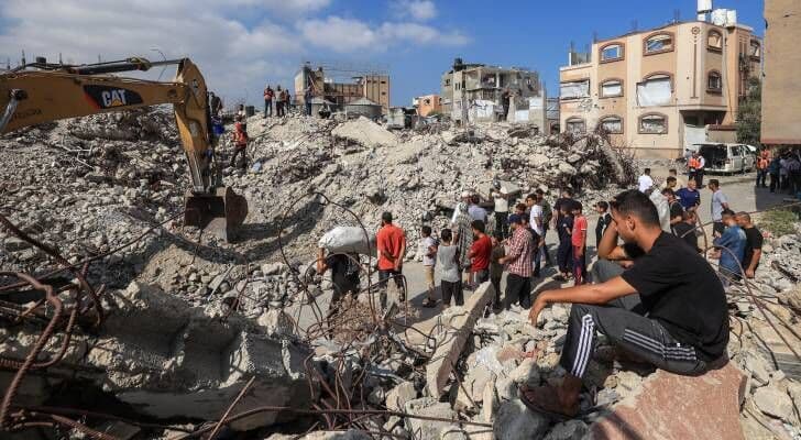 الدفاع المدني بغزة يعلن عن 8 آلاف مفقود ومعدات إنقاذ غير كافية