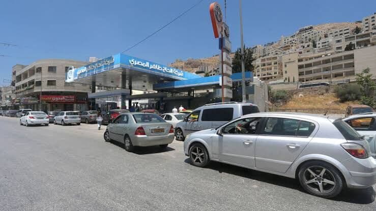 أسباب أزمة الوقود في الضفة