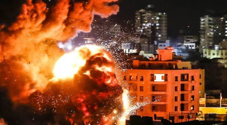 ذكرى 7 أكتوبر: استهداف منازل وخيام في غزة