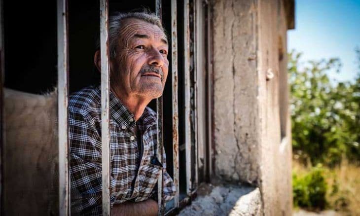 مبيدات الاحتلال تدمر أراضي القنيطرة وتجبر المزارعين على الرحيل