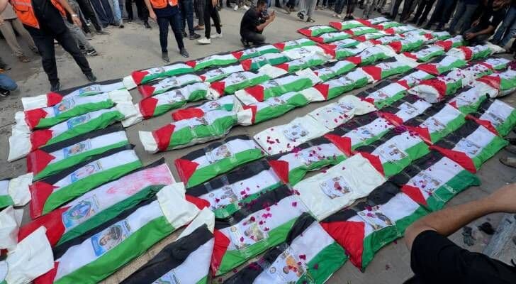 الدفاع المدني بغزة يطلق خطة لانتشال 8 آلاف جثمان