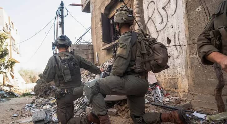 الاحتلال يتهم باغتيال قياديين بغارات على غزة
