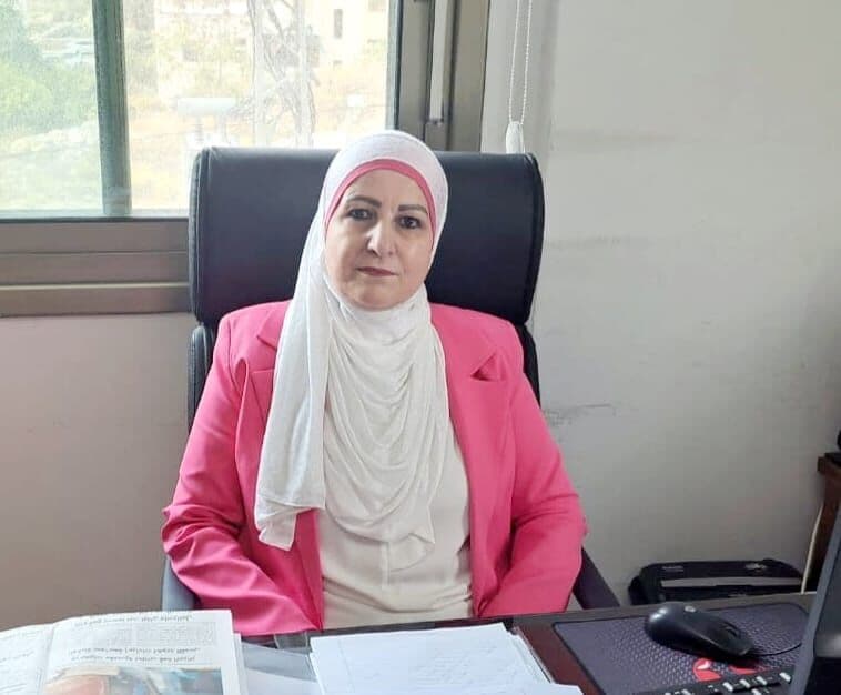 إسرائيل تمنع معلمي الضفة من التصاريح وطلاب القدس يواجهون أزمة