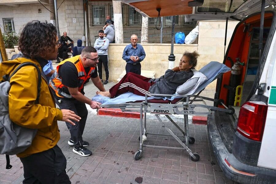 واشنطن تندد بالعنف بعد هجوم على مصورة أمريكية
