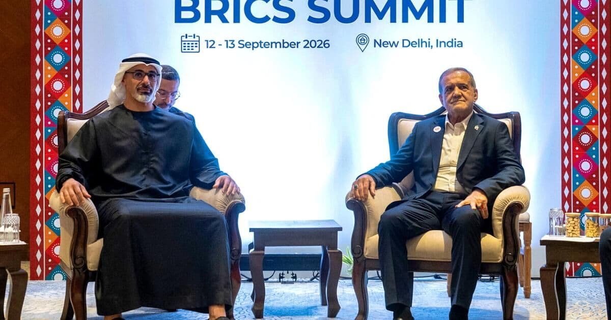بزشكيان وخالد بن محمد يتفقان على مستقبل مشترك