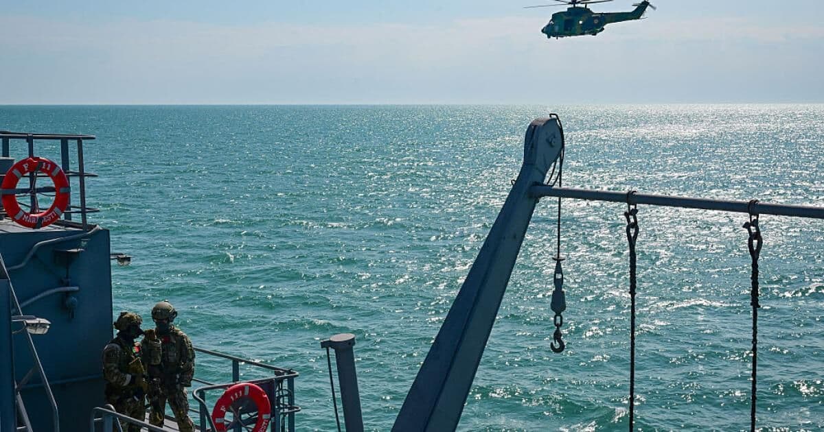 Black Sea Ship Incident Affects Several