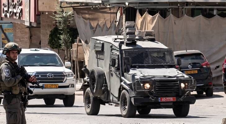 الاحتلال يطرد كوادر معهد قلنديا للأونروا