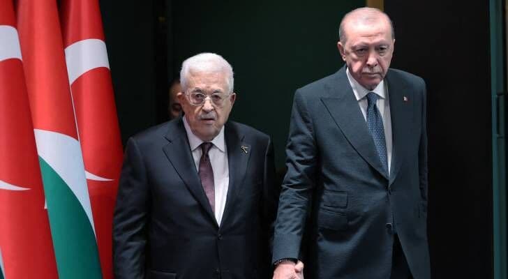 Abbas from Ankara: Peace needs occupation end