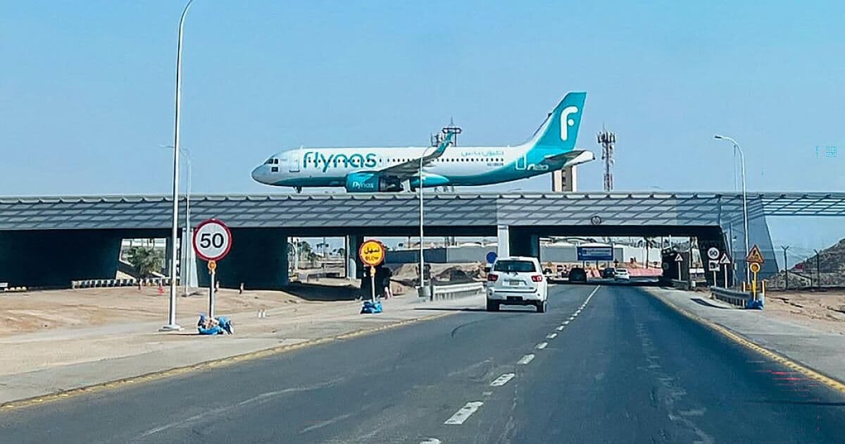 Riyadh airport suffers injuries, cancellations