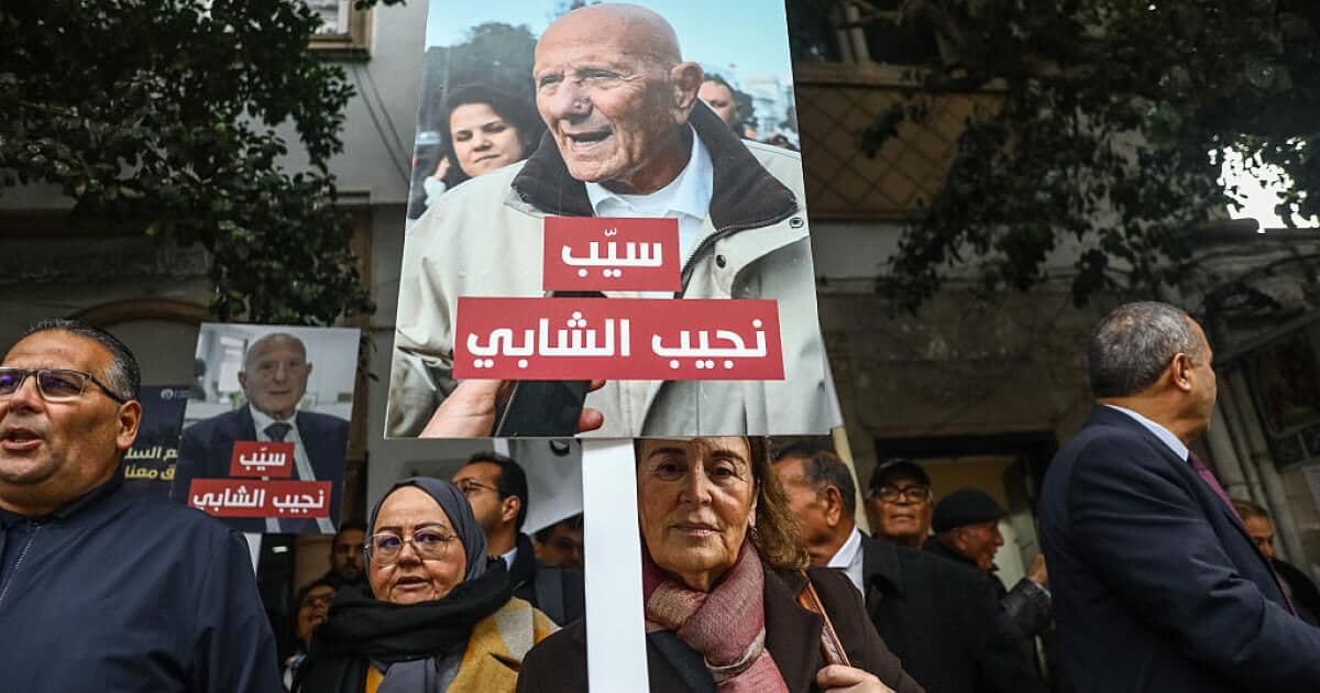 تونس: جبهة الخلاص تطالب بنقض حكم تآمر
