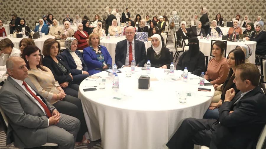 مصطفى بني ترعى إشهار ملتقى المرأة في منتدى الأردن للحوار السياسات