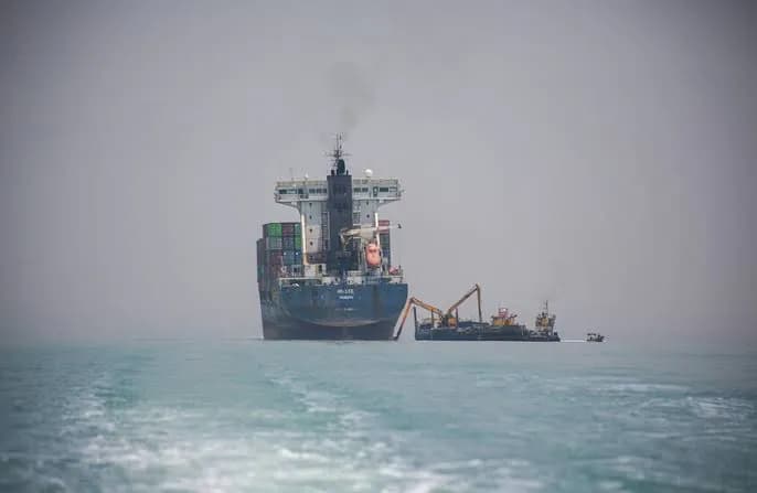 Revolutionary Guard: Oil Tanker Explosion South of Hormuz