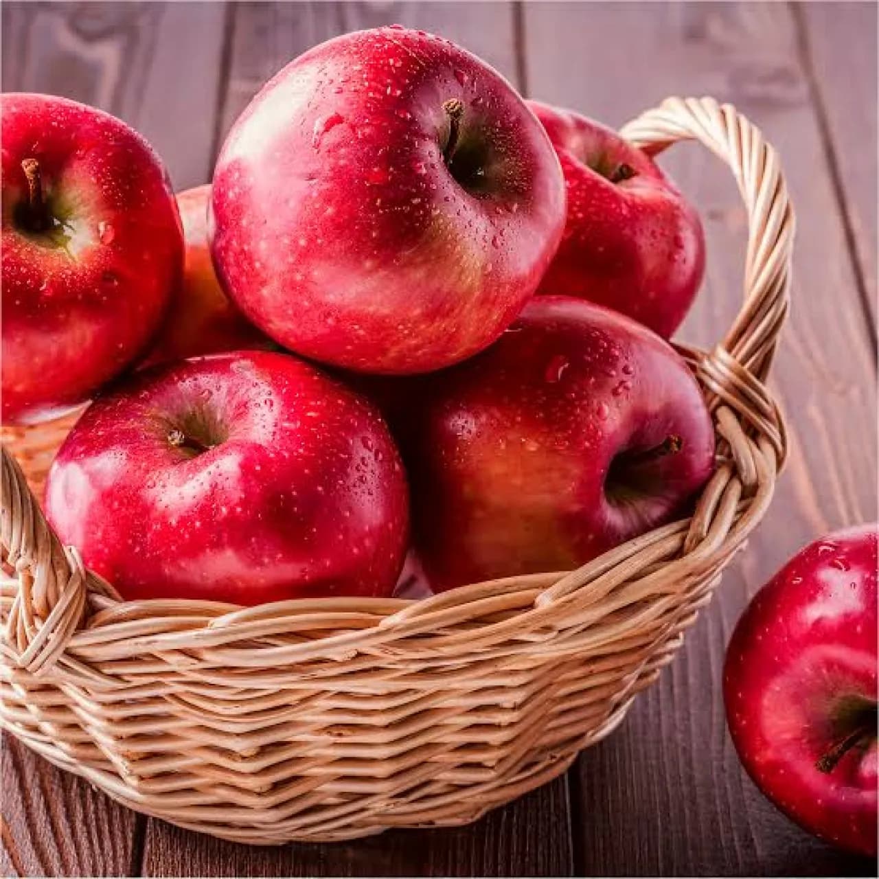 Eat the whole apple or discard the core