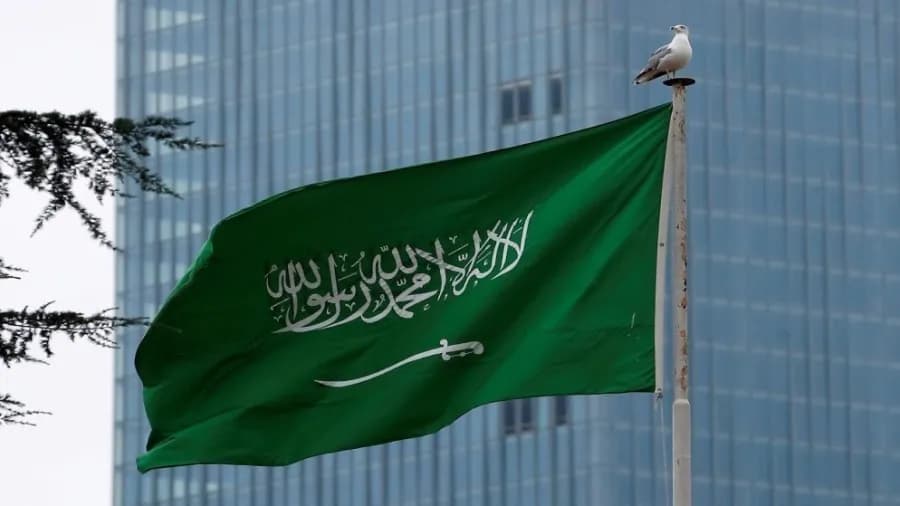 السعودية تعلن عن تحالف بحري للدفاع