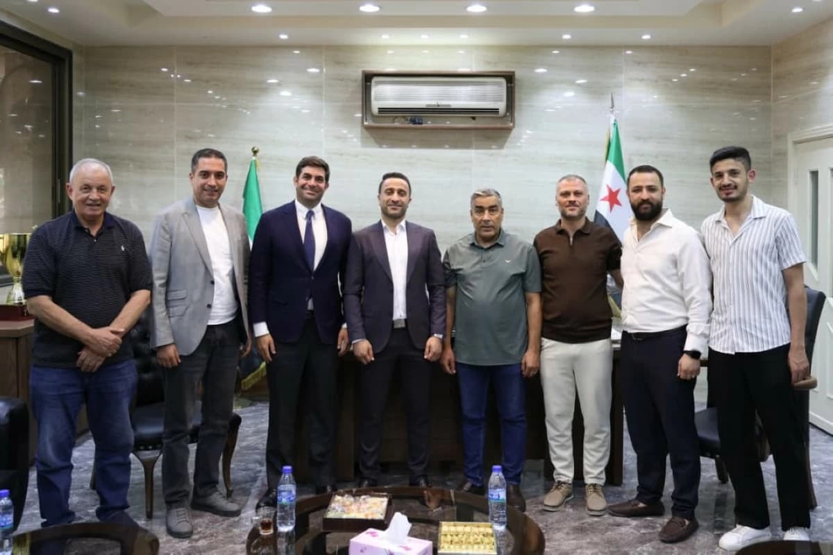 اتحاد غرب آسيا يناقش استضافة البطولات مع سوريا