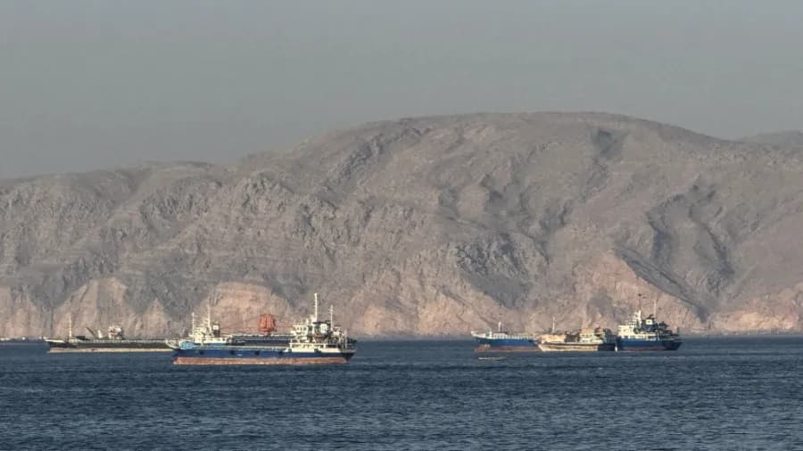 Oman warns of shipping risks in Hormuz Strait talks