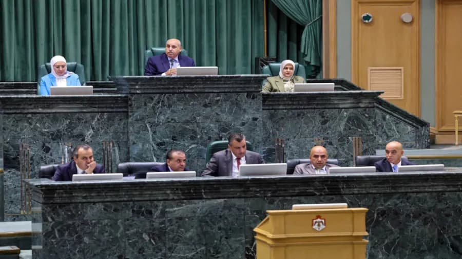 House debates accreditation law