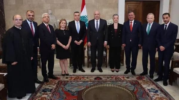 لبنان يستقبل وفدا نيابيا ويؤكد العلاقات