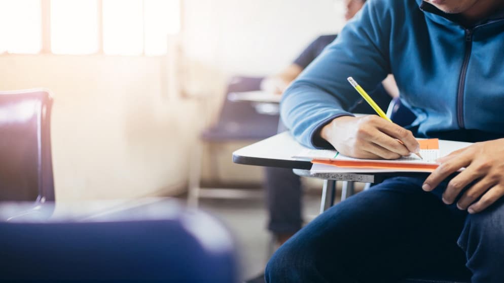 متفوقو التوجيهي يسجلون نتائج قياسية