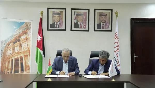 تعاون بين الثقافة والبترا لتعزيز السياحة