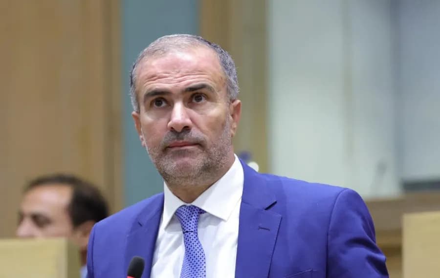 Al-Freihat Calls for More Debate on Governance Law