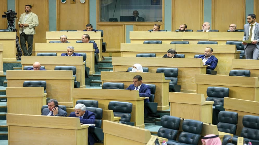 Provincial councils gain financial and administrative independence