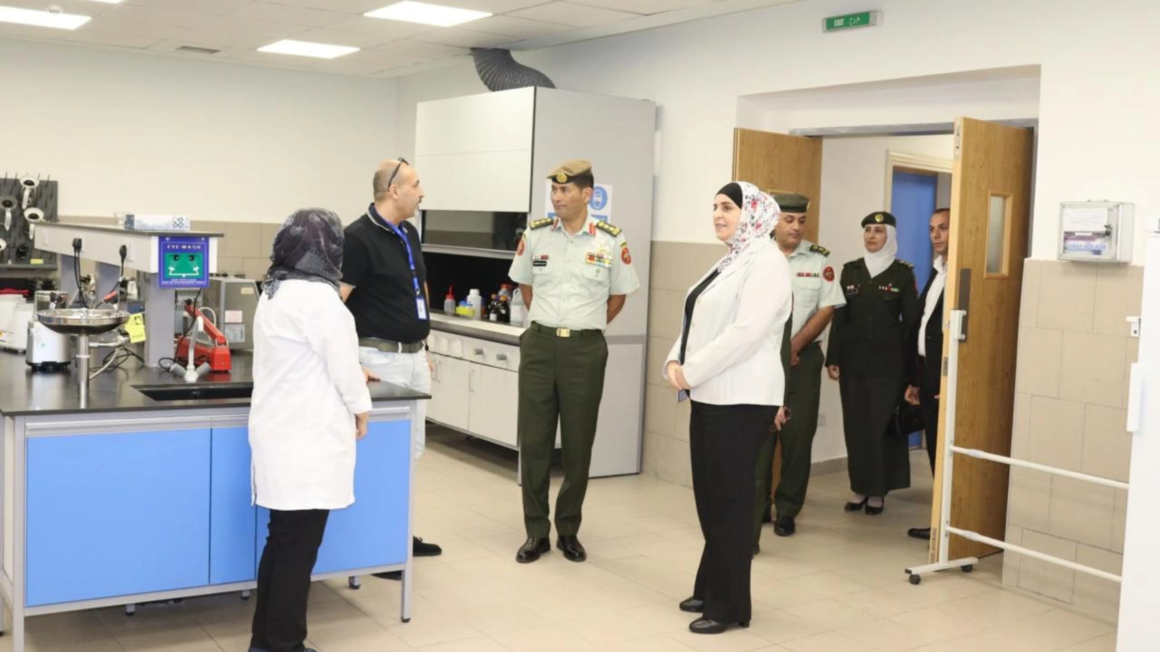 تعاون عسكري لتعزيز رقابة الغذاء والدواء بالأردن