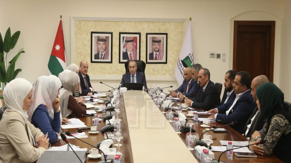 خطوات لتسريع تحديث قطاع الأشغال