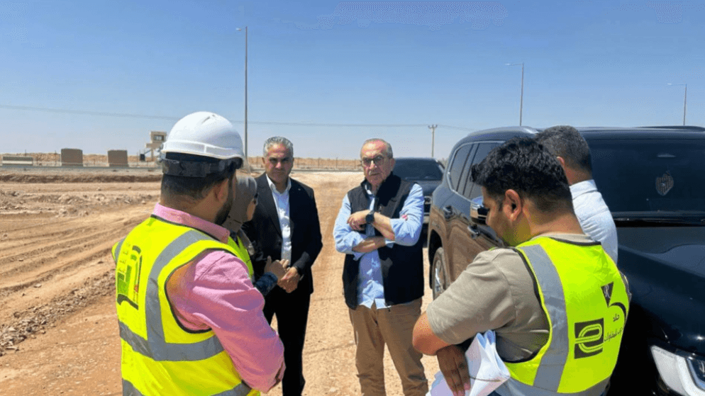 مراجعة مشروع طريق الازرق المتوسط