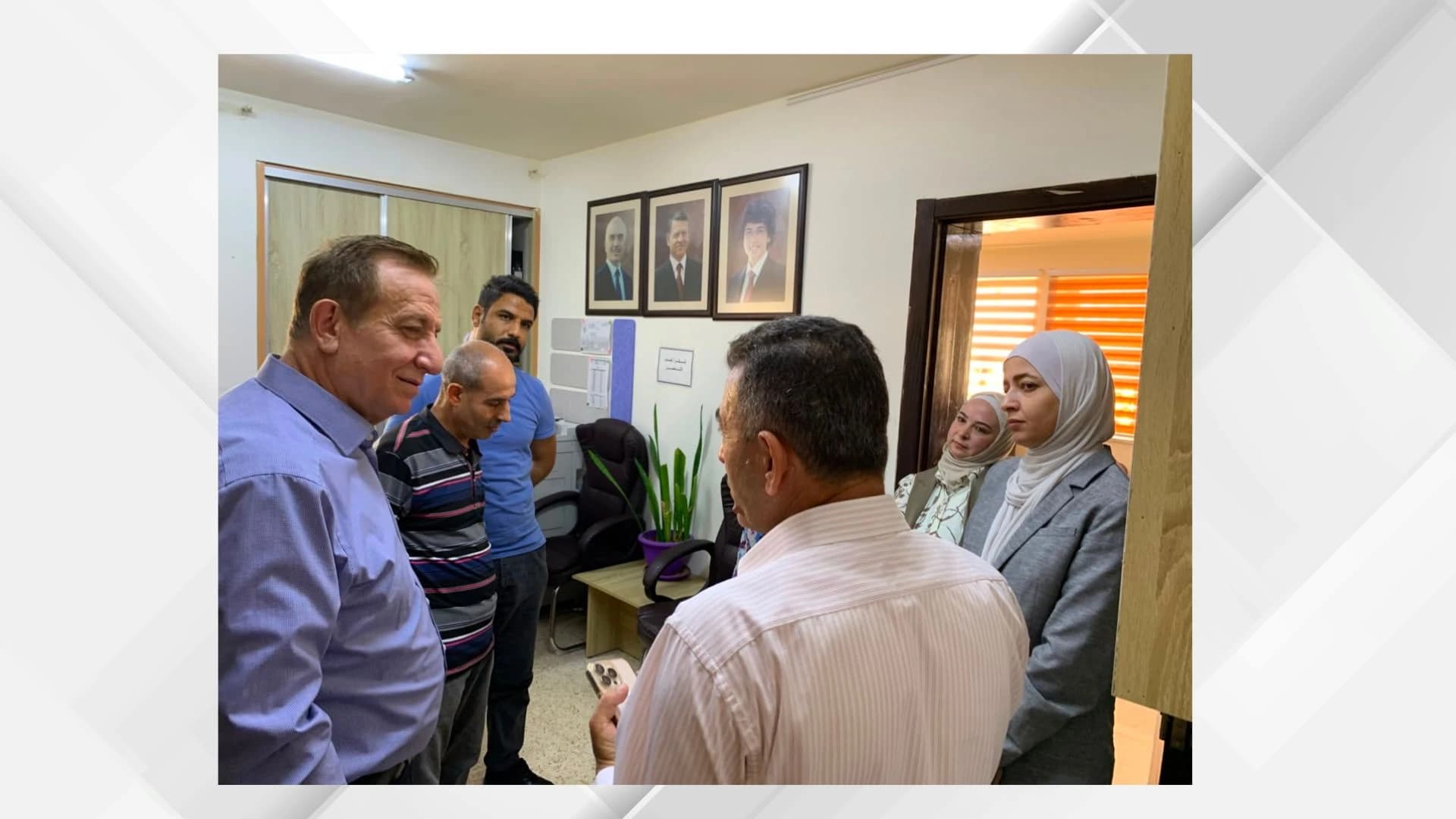 وزير الزراعة يختتم جولة لتعزيز الخدمات
